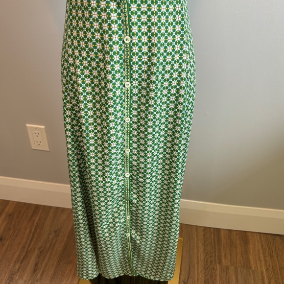 Max Studio, Women's Green Patterned Maxi Skirt,  SZ L - Picture 2 of 7